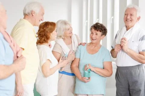Happy elders laughing Stock-Fotos