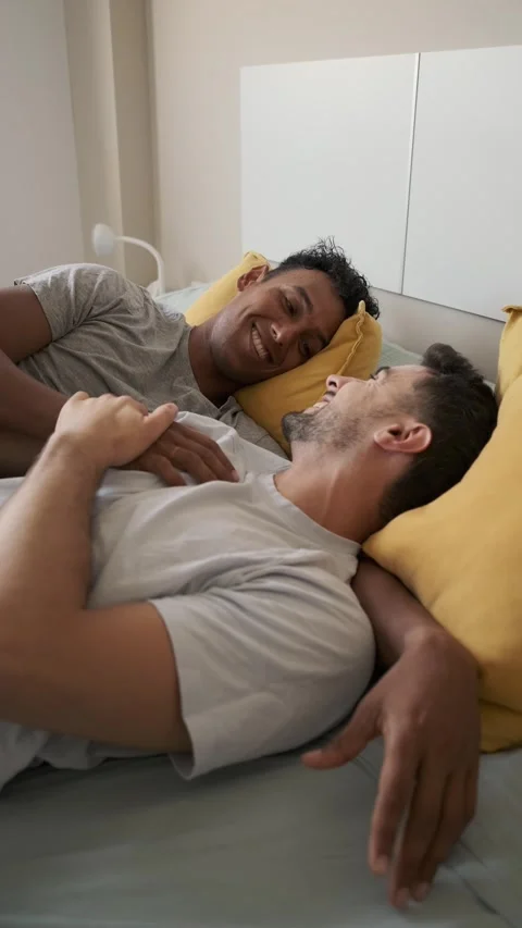 Katta kokrak va dekolte