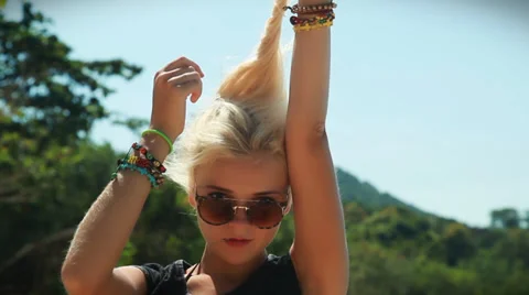 Happy model on the beach. Stock Footage 38314085