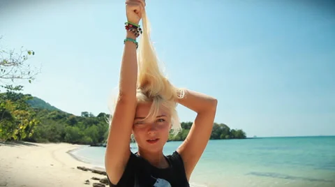 Happy model on the beach. Stock Footage 38314566