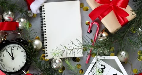 Happy new year 2022 background. Calendar with 31th of December date on gray Stock Footage 164310076