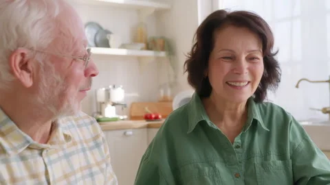Happy older couple using laptop Video stock 265002747