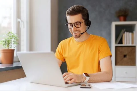 Happy programmer holding video call with colleagues clients partners Foto stock