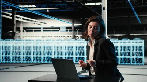 Happy server hub engineer dancing in celebration after fixing system errors Stockbeeldmateriaal 329325453