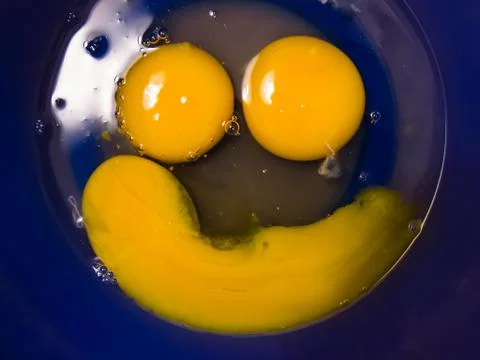 Happy smiling egg Stockfoto's