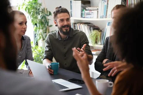 Happy software developers working on meeting, Programming advanced code art.. Foto stock