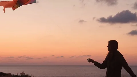 Happy walking with the kite Stockbeeldmateriaal 97837864