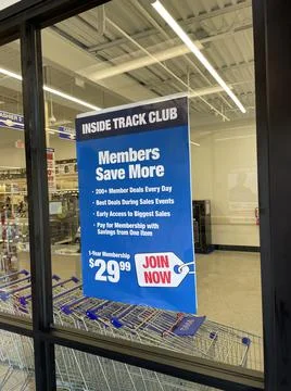 Harbor freight tools retail store Window sign inside Fotos Stock
