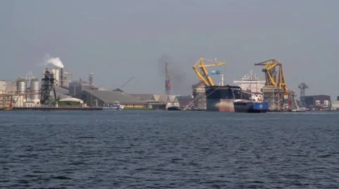 Harbor ship unloading Stock Footage 40207703
