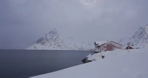 Harbor Small house in Norway Mountains 動画素材 113683374