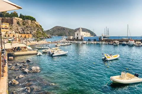 The harbour of Marina Corta in Lipari, Aeolian Islands, Italy Stock Photos
