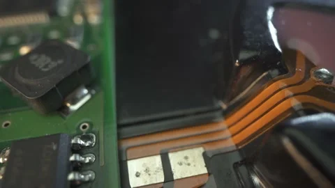 Hard Drive Disk in Macro shot. Microprocessor, memory loop, disk, spindle of hdd Vídeo Stock 141585118