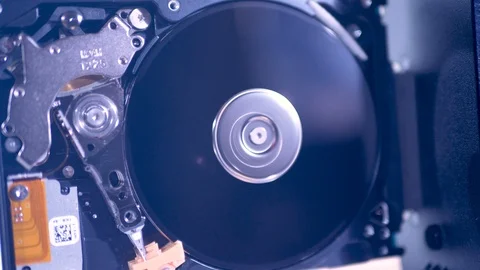 Hard Drive Open Exposed Spin to Stop 库存影片 112616634
