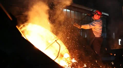 Hard, manual work in a foundry. Stock Footage 24651164