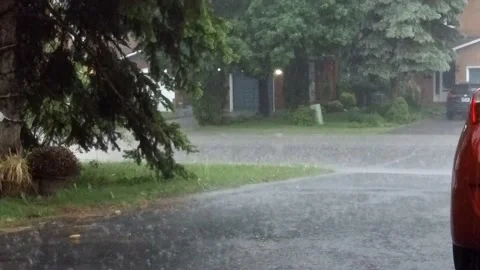 Hard rain falling with vans splashing by - 4K Stock Footage 133194861