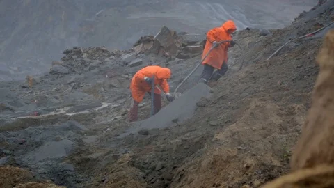 The hard work of blast engineers Video stock 124911777