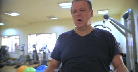 Hard workout with barbell in gym Video stock 52014027