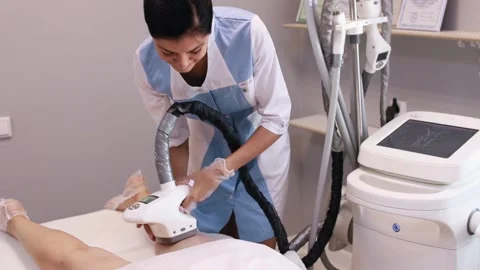 Hardware anti-cellulite massage. RF lifting procedure. Stock Footage 155754625