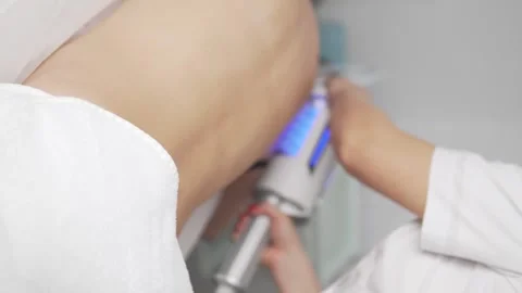 Hardware back massage, close-up. Endosphere. Vertical video Stock Footage 294192258