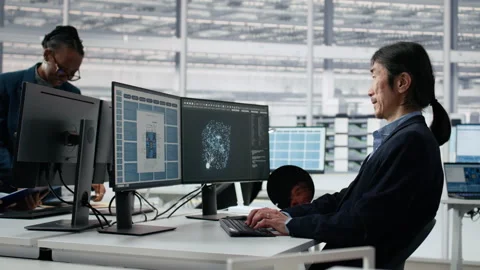 Hardware developers use neural network AI model to optimize microchip production Video stock 335881709
