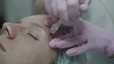 Hardware procedures in the cosmetologist's office Stock Footage 166169950