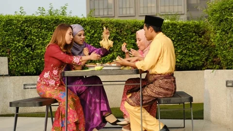 Hari Raya Aidilfitri Gathering Post Covid-19 Endemic Stock Footage 172543618