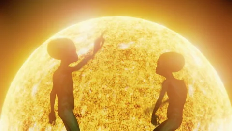 A harmonious dance of two aliens in front of the sun Stock-Footage 290359680