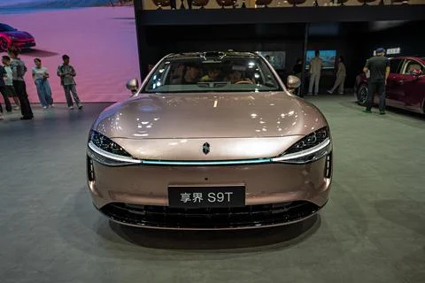 HarmonyOS-powered vehicles debut at the 23rd China Changchun Auto Expo Fotos de archivo