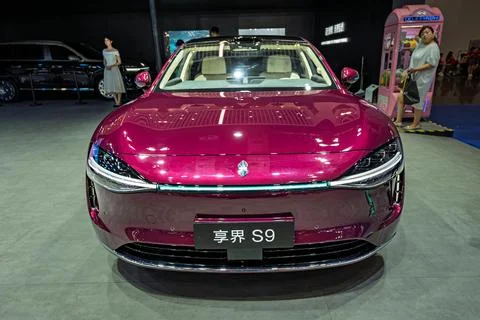 HarmonyOS-powered vehicles debut at the 23rd China Changchun Auto Expo Fotos Stock