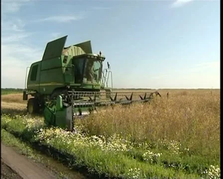 HARVESTER Stock Footage 8688083