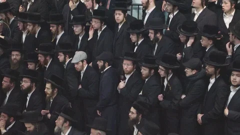 Hasidic pilgrimage to Lelow, Poland Stock Footage 126114755
