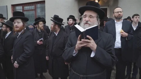 Hasidic pilgrimage to Lelow, Poland Stock Footage 126115033