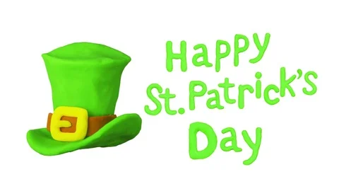 Hat and Title Happy St. Patrick's day with clover. Alpha matte. 4K Stock Footage 72643408