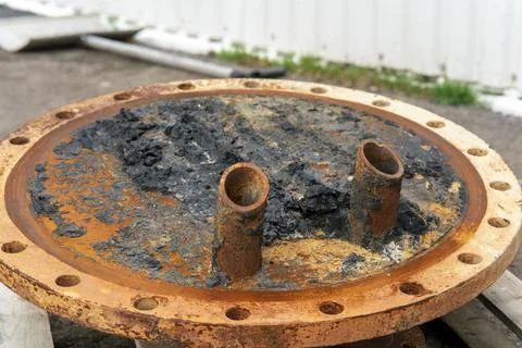 Hatch from a barrel. For heating. Foto stock