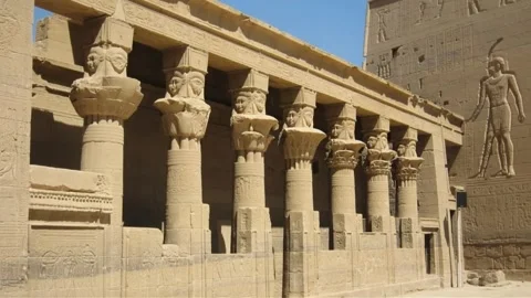 Hathor Columns at the Ancient Philae Temple Complex in Aswan, Egypt Vídeo Stock 340360347