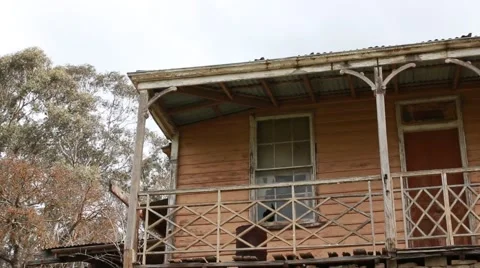 Haunted House Glide Sideways. 動画素材 57473388