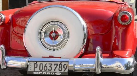 Hava Cuba closeup of classic auto car from the 1950's colorful special vehicle 스톡 동영상 65358982