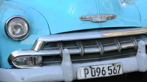 Hava Cuba closeup of classic auto car from the 1950's colorful special vehicle Vídeos de archivo 65359015