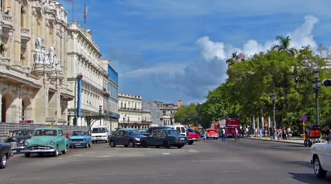 Havana traffic Видео 46640698