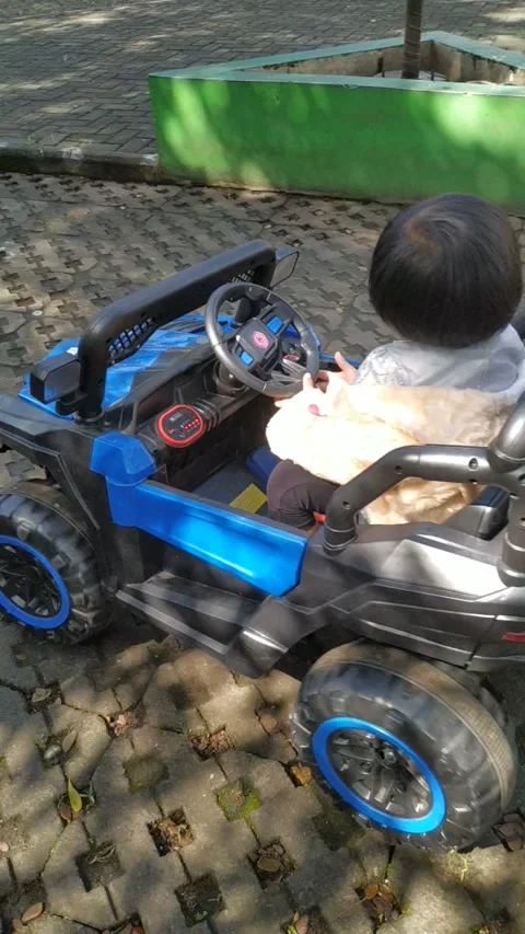 Have fun on the weekend Video stock 209379524