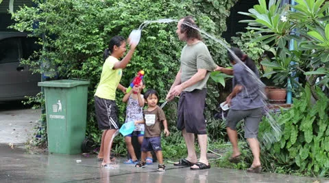 Having Fun And Splashing With Water During Songkran Water Festival 스톡 동영상 22770023