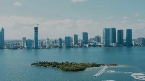 Having fun in jets skiis in Miami, Florida Stock Footage 175814909