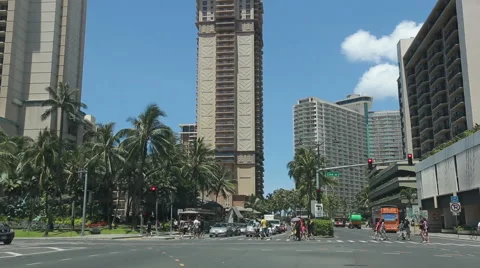 Hawaii Honolulu city traffic intersection Video stock 40667481
