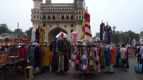 Hawkers at Charminar 스톡 동영상 103310901
