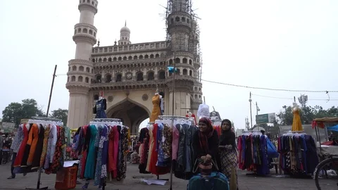 Hawkers at Charminar 스톡 동영상 103311386