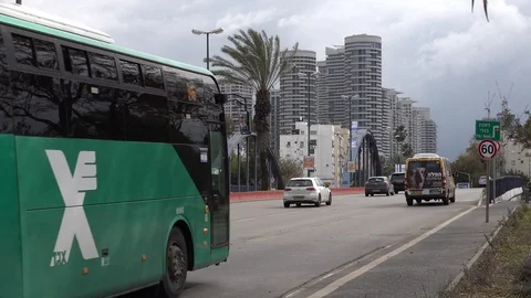 Hayarkon bridge, Tel Aviv. In background Yoo Towers Video stock 102792142