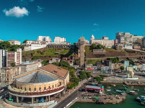 HAYPERLAPSE DO ELEVADOR LACERDA EM SALDOR BAHIA 動画素材 169156913
