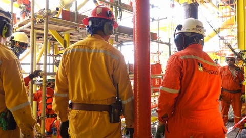 Hazard Hunt At Worksite. Stock-Footage 129670047
