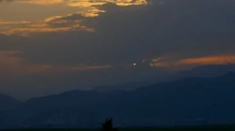 Hazy and Dark Sunset 動画素材 53232582