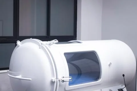 HBOT hyperbaric oxygen therapy Stock Photos